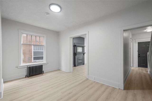 306 Park Rd, Ambridge, PA 15003