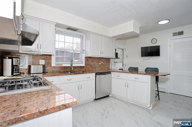 294 Coolidge Avenue, Englewood, NJ 07631