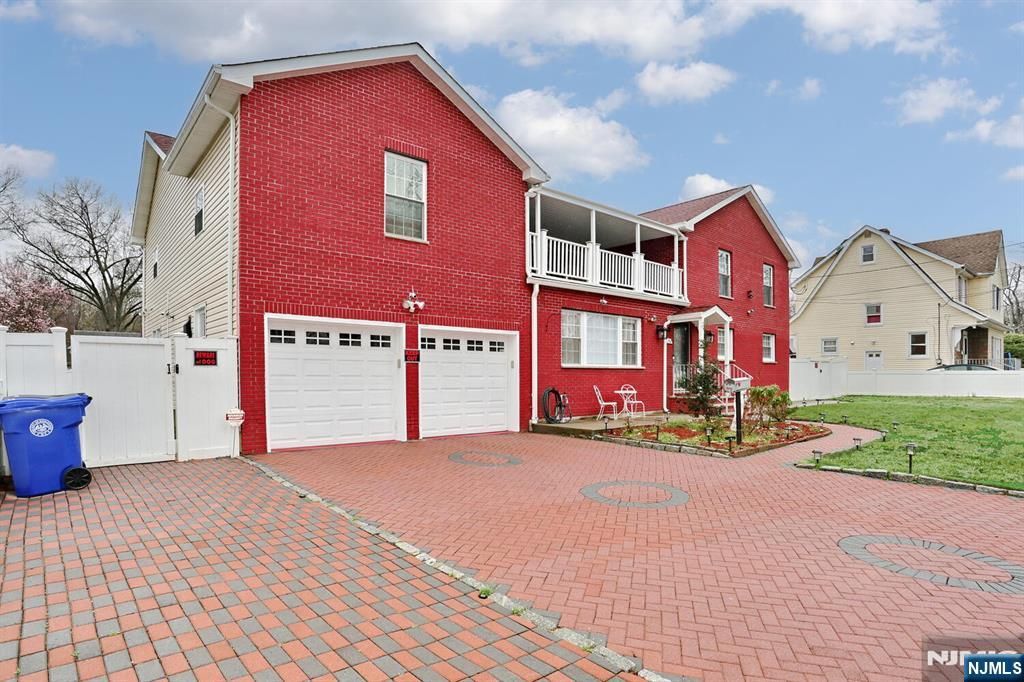 294 Coolidge Avenue, Englewood, NJ 07631
