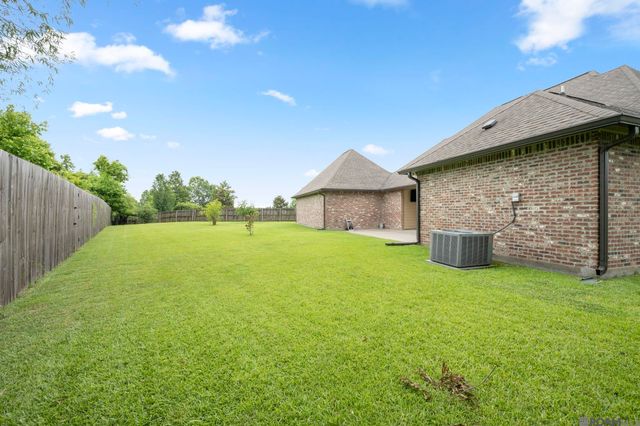 11278 Hillpark Ave, Baton Rouge, LA 70810