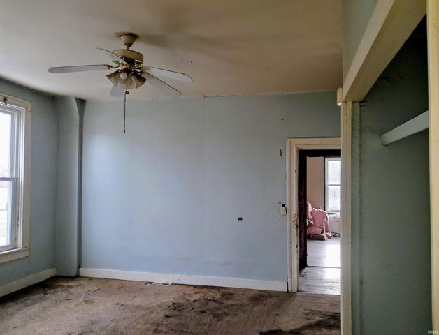 110 W 6th Street, Peru, IN 46970