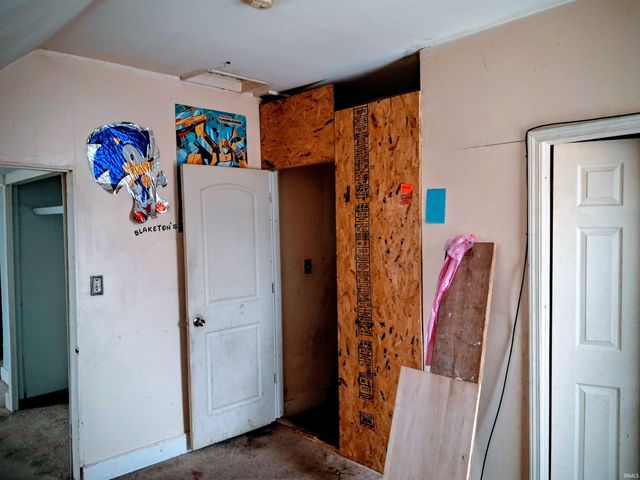 110 W 6th Street, Peru, IN 46970