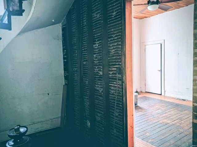 110 W 6th Street, Peru, IN 46970