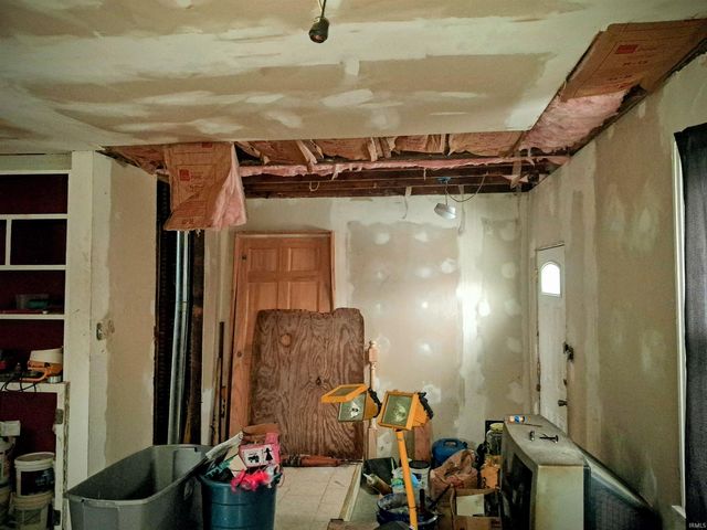 110 W 6th Street, Peru, IN 46970