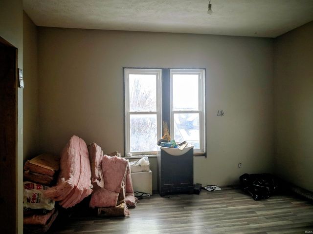 110 W 6th Street, Peru, IN 46970