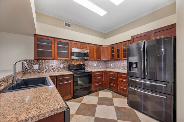 17505 TALLY HO COURT, Odessa, FL 33556