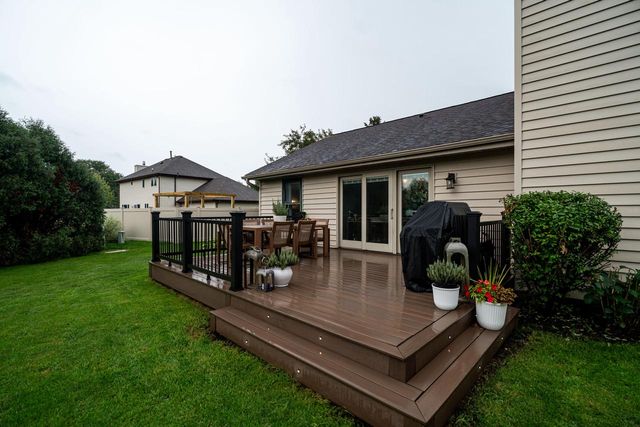4106 W Southwood DRIVE, Franklin, WI 53132