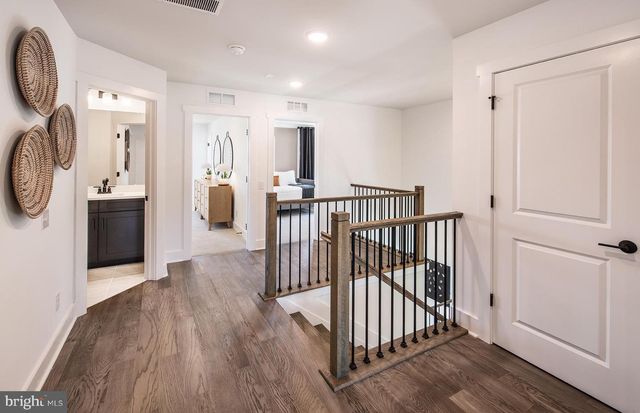 25 PATRIOT LN, Horsham, PA 19044