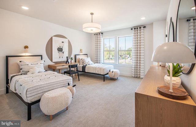 25 PATRIOT LN, Horsham, PA 19044