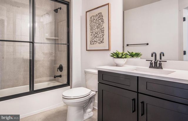 25 PATRIOT LN, Horsham, PA 19044