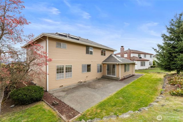7989 NW Emery Boulevard, Silverdale, WA 98383