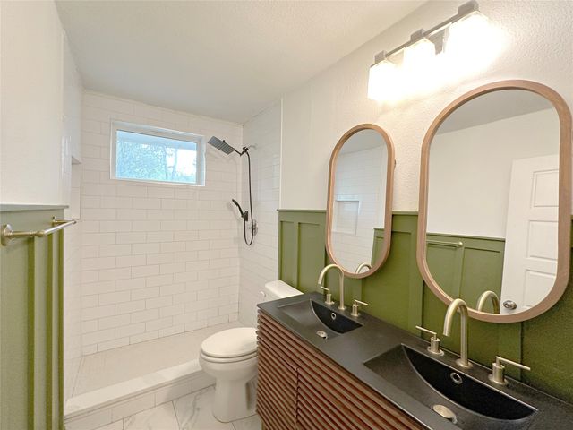 706 Carter Drive, Arlington, TX 76010