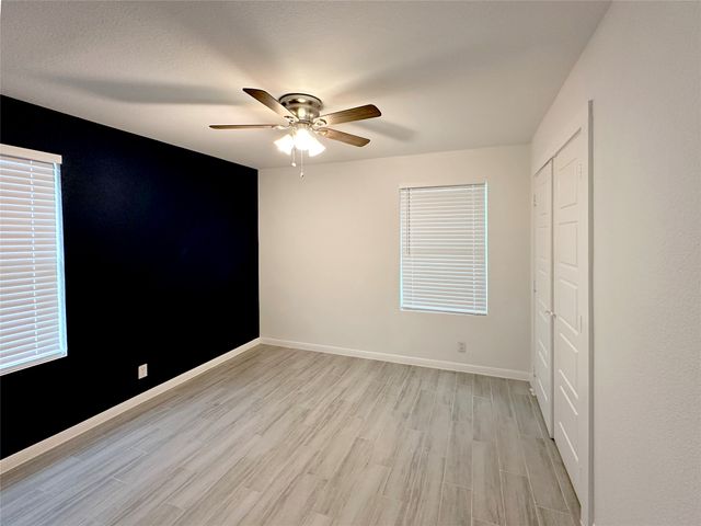 706 Carter Drive, Arlington, TX 76010