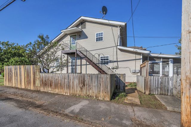 4800A Wyoming Ave, Nashville, TN 37209