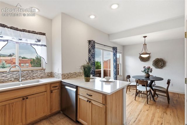 326 Santa Fe Place A, Manitou Springs, CO 80829
