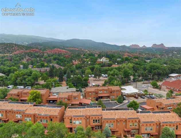 326 Santa Fe Place A, Manitou Springs, CO 80829