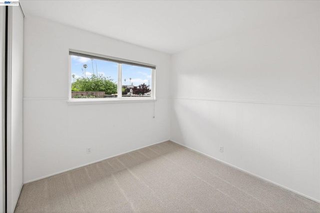 5231 Silver Reef Dr, Fremont, CA 94538