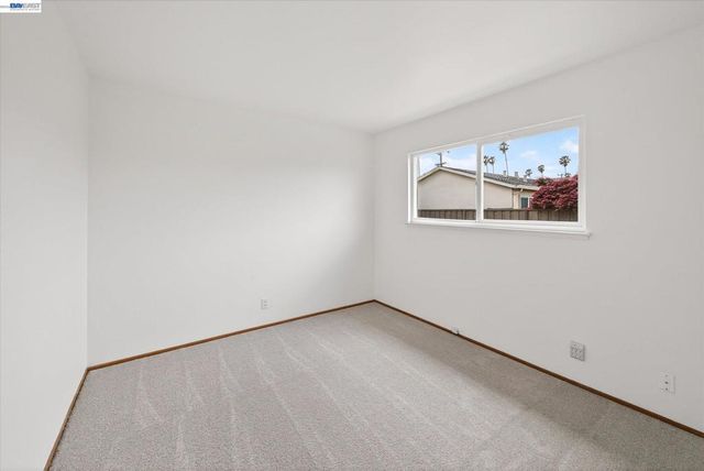5231 Silver Reef Dr, Fremont, CA 94538