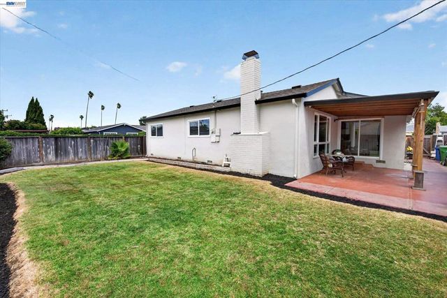 5231 Silver Reef Dr, Fremont, CA 94538