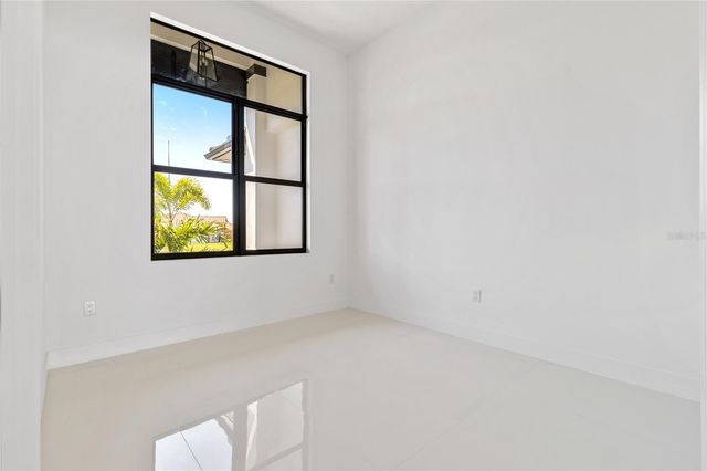 3321 SW 3RD LANE, Cape Coral, FL 33991