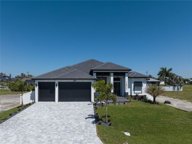 3321 SW 3RD LANE, Cape Coral, FL 33991