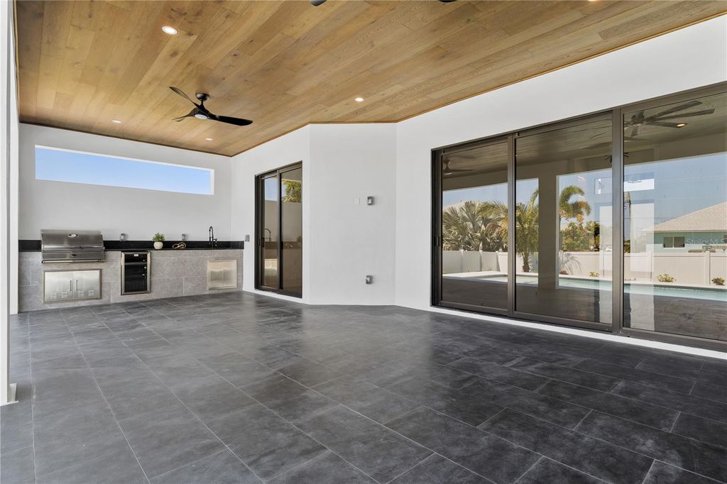 Image 22 of property listing at 3321 SW 3RD LANE, Cape Coral, FL 33991