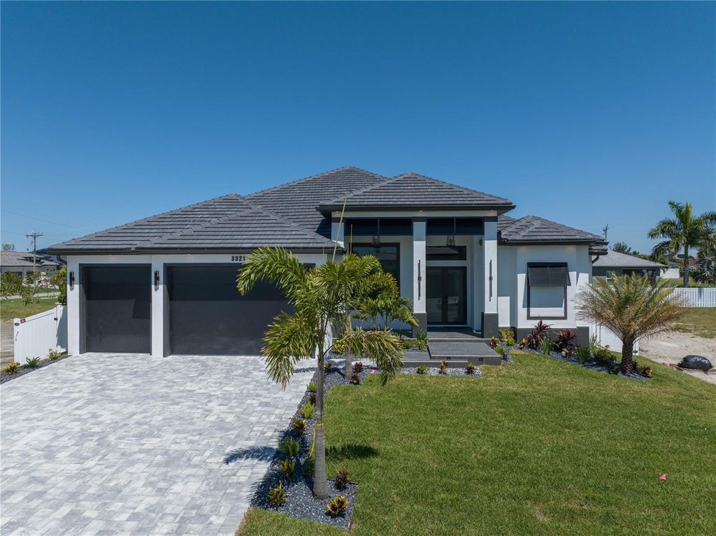 Image 29 of property listing at 3321 SW 3RD LANE, Cape Coral, FL 33991