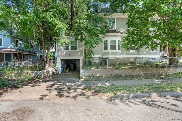 340 Bales Avenue, Kansas City, MO 64124