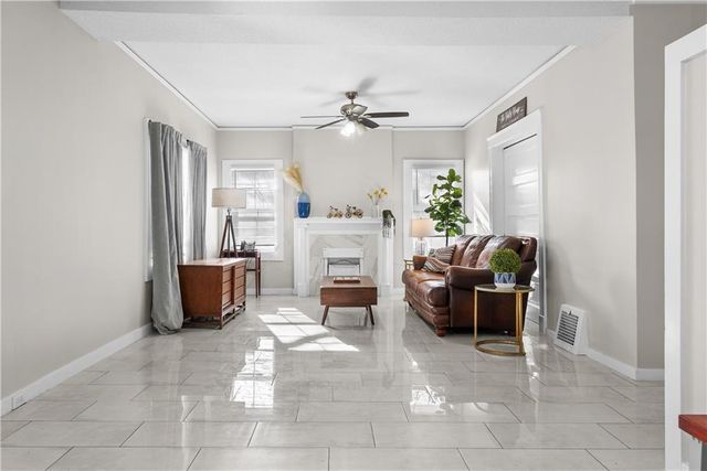 340 Bales Avenue, Kansas City, MO 64124