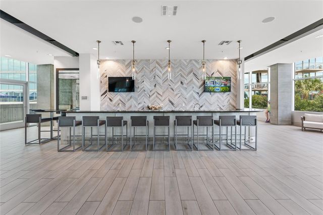 5925 Almeda Road 12711, Houston, TX 77004