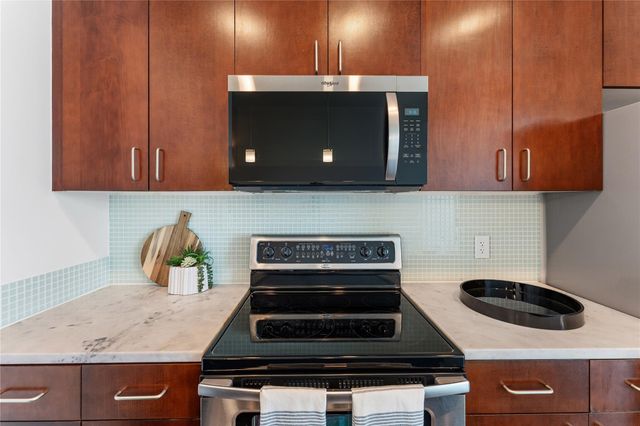 5925 Almeda Road 12711, Houston, TX 77004