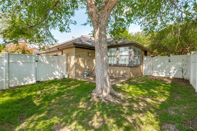 14813 Sopras Circle, Addison, TX 75001