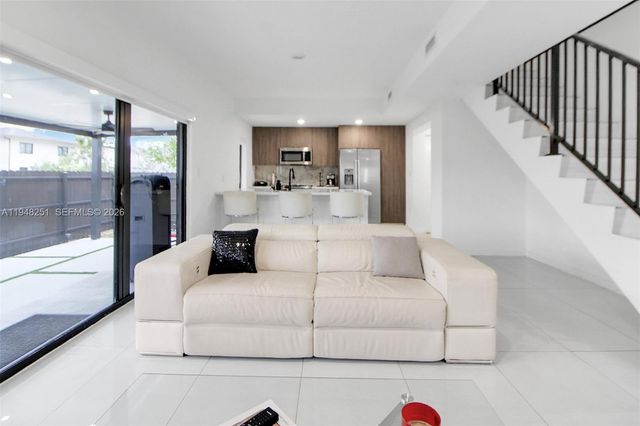 320 NW 13th Ct 320, Florida City, FL 33034