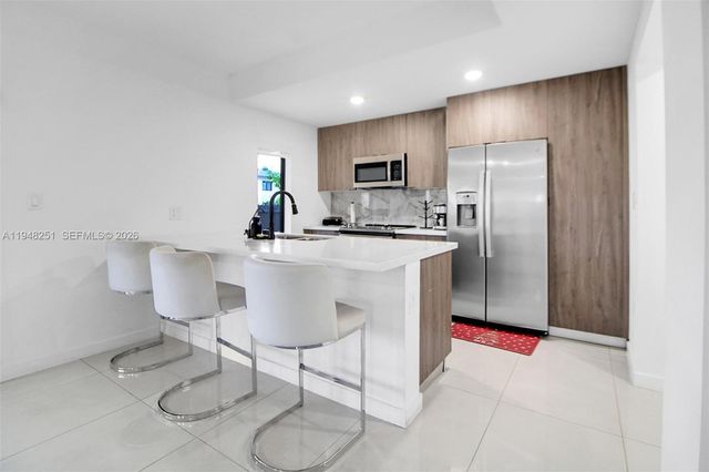 320 NW 13th Ct 320, Florida City, FL 33034