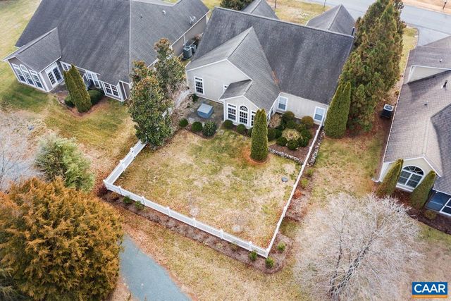 325 STONE ORCHARD DR, Nellysford, VA 22958