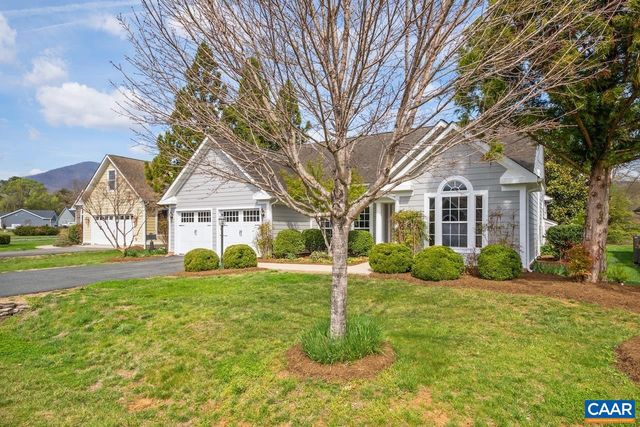 325 STONE ORCHARD DR, Nellysford, VA 22958