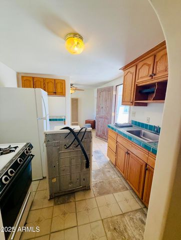 741 W Palo Verde Avenue N, Ajo, AZ 85321