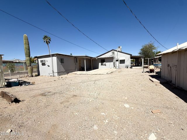 741 W Palo Verde Avenue N, Ajo, AZ 85321