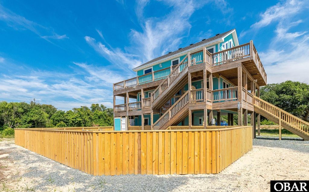 Image 3 of property listing at 1920 Sandpiper Road Lot 43, Corolla, NC 27927