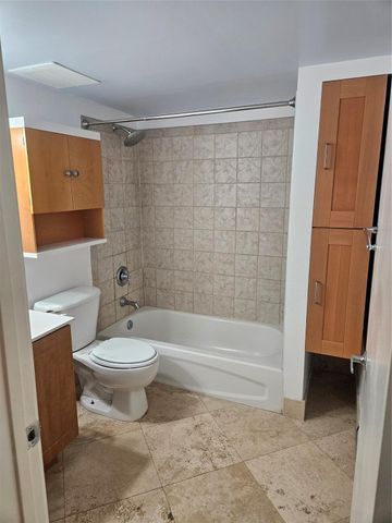 1555 N Treasure Drive 210, North Bay Village, FL 33141