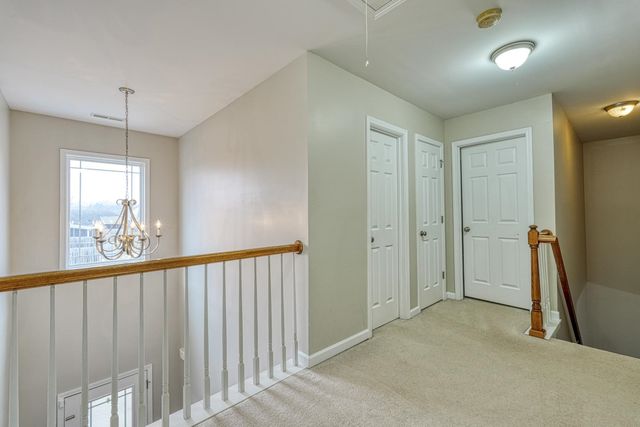 695 Flintrock Drive, Boiling Springs, SC 29316