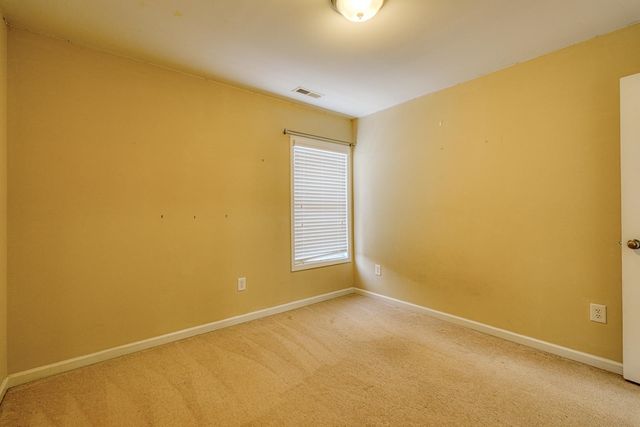 695 Flintrock Drive, Boiling Springs, SC 29316