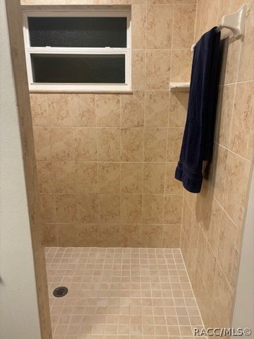 736 W Bancroft Drive, Citrus Springs, FL 34434