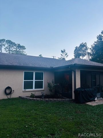 736 W Bancroft Drive, Citrus Springs, FL 34434