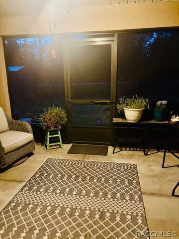 736 W Bancroft Drive, Citrus Springs, FL 34434