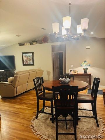736 W Bancroft Drive, Citrus Springs, FL 34434
