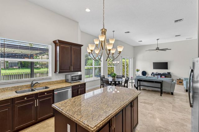 9898 Coronado Lake Drive, Boynton Beach, FL 33437
