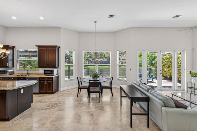 9898 Coronado Lake Drive, Boynton Beach, FL 33437