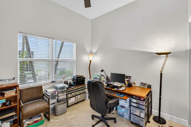9898 Coronado Lake Drive, Boynton Beach, FL 33437