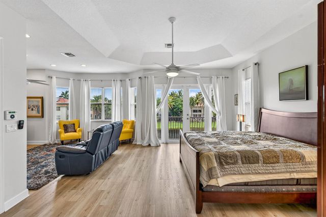 9898 Coronado Lake Drive, Boynton Beach, FL 33437
